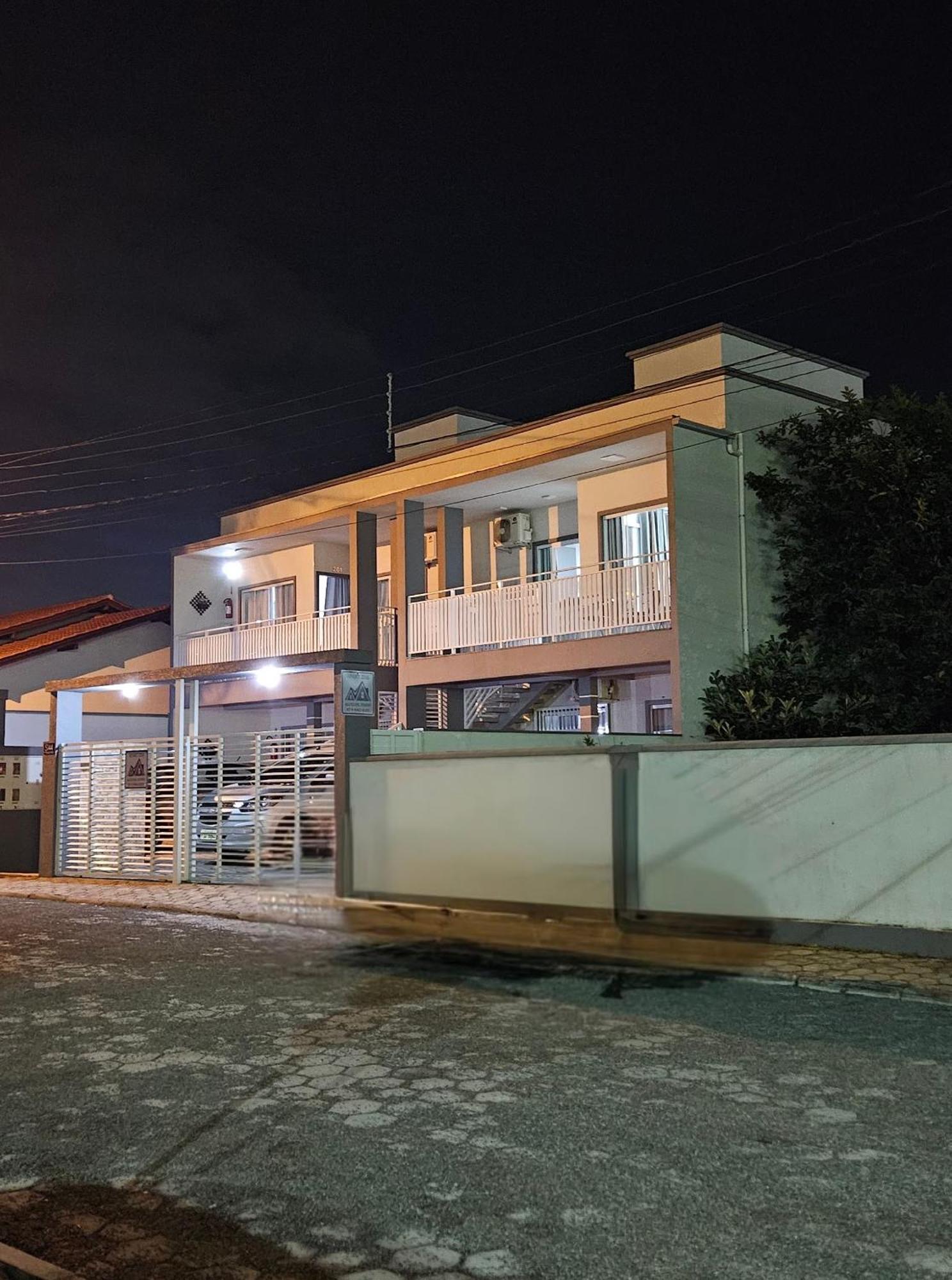 Apart ZSS Penha  Buitenkant foto